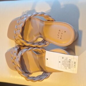 Chunky tan sandal brand new